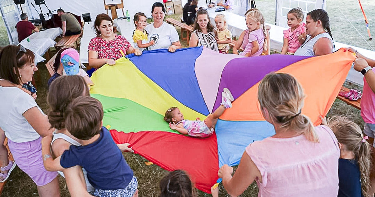 Mint egy nagy család